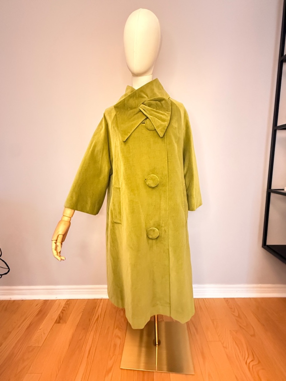 Vintage 1960s Marguerite Rubel Chartreuse Velvet Swing Coat | Scarf Collar/ MCM/